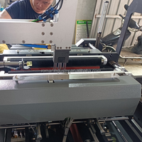 Machine semi-automatique de fabrication de boîtes rigides de luxe en carton avec moteur PLC, 20 boîtes/min