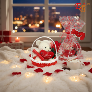 11.4X8.5X15 Cesta de regalo temática de oso para el Día de San Valentín 72PCS/CS - Product Image 3