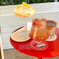 Moderner Einfacher Wandmontierter Roter Kleiner Tisch für Kaffee Milch Tee Snacks Wein Fitness Damenmode Grillshops Restaurants