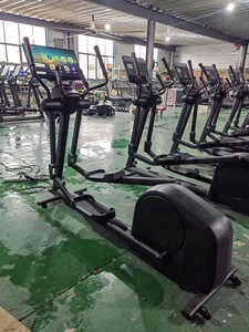 Elliptiques à fonctionnement silencieux <span class=keywords><strong>et</strong></span> à résistance magnétique pour usage commercial – Équipement cardio - Product Image 2