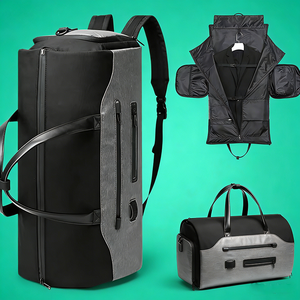 Mochila de Viaje Unisex Ligera de Gran Capacidad con Cierre, Bolsa de Ropa Plegable, Maleta de PVC Colgante 2 en 1 - Product Image 1