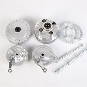 Jantes en alliage d'aluminium forgé de style « Future Star » à 6 branches de 17 pouces, directement de l'usine (disque avant, tambour arrière). - Product Image 4