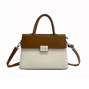 Bolso Bandolera de Moda para Mujer, con Cierre, Forro de Poliéster, Gran Capacidad, Listo para el Invierno, Contraste de Color, Artesanía Hecha a Mano - Product Image 3