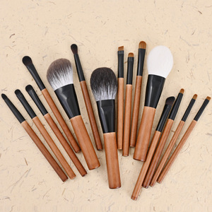 15pcs Animal Hair Makeup Brush Set Birch Wood Handle Luxury Soft Face Eye Powder Eyeshadow Blending Cosmetic Artist Brushes Kit - Product Image 3