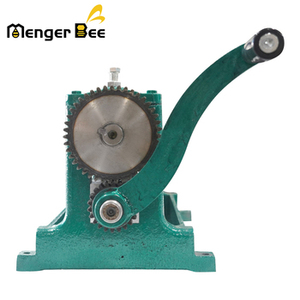 Nouvelle Offre Spéciale : Machine Manuelle Menger Bee M450E en Alliage d'Aluminium pour la Fabrication de Feuilles de Fondation en Cire d'Abeille avec Rouleau de Gaufrage 5.4/4.9mm - Product Image 2