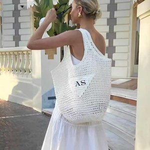 Bolsos de playa de paja de 14 pulgadas hechos a mano Beige <span class=keywords><strong>Pinky</strong></span> Blue bolso de hombro de <span class=keywords><strong>mujer</strong></span> bolso de mano de malla tejida plegable con asa - Product Image 4
