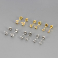 Petites boucles d'oreilles clous en zircon étoile à huit branches à dos plat et à visser, scintillantes pour piercing d'oreille, de tragus, de hélix et de cartilage