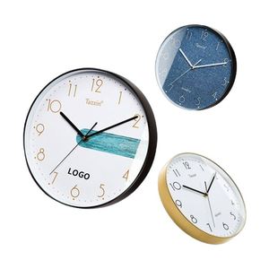 Reloj de Pared Redondo de Plástico Personalizado, Silencioso, Decoración de Hogar de Lujo, Estilo Matemático, para Negocios - Product Image 1