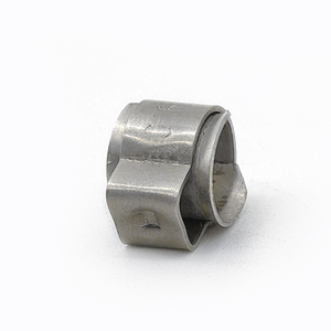 Colliers <span class=keywords><strong>de</strong></span> <span class=keywords><strong>serrage</strong></span> pour tuyau <span class=keywords><strong>à</strong></span> une <span class=keywords><strong>oreille</strong></span> en acier inoxydable <span class=keywords><strong>de</strong></span> 7,9 <span class=keywords><strong>à</strong></span> 9,5 mm avec insert - Product Image 2