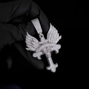 Penjualan laris kalung berlapisan emas perak 925 Moissanite penuh berkilau es Silang berlapis emas sudut halus salib unik - Product Image 4