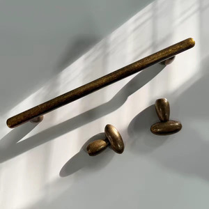 Oferta Imperdível: Puxadores de Armário em Latão Antigo Sólido, Puxadores de Bronze para Móveis, Guarda-Roupas, Cômodas e Gavetas - Product Image 6