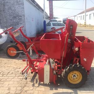 Máquina Plantadora de Patatas de 2 Filas de Alta Productividad, Ampliamente Utilizada para Patatas, Taro y Ajo, para Tractor de Arrastre Manual en Granjas - Product Image 1