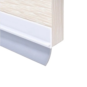 Paraspifferi Autoadesivo per Porta in PVC Vinilico Morbido e Rigido, Guarnizione Sottoporta per Fessure Inferiori - Product Image 1