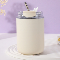 Vente en gros de tasses à café miniatures en acier inoxydable de style japonais INS personnalisées, tasse à boisson ronde portable en acier inoxydable avec paille