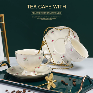 Ensemble de tasses à café en porcelaine florale classique pour le commerce extérieur avec un design écologique pour les cadeaux Comprend des tasses et des assiettes - Product Image 1