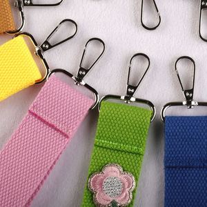 Lanière colorée à boucle avec patch brodé en toile, pour porte-gobelet, porte-badge et porte-clés - Product Image 2