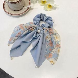 Accessoires de cheveux pour mariage : Chouchous coréens à nœud papillon, élastiques perlés et imprimés de fleurs - Product Image 2