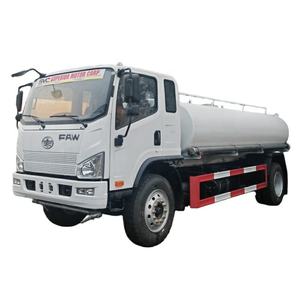 Camión Cisterna <span class=keywords><strong>de</strong></span> <span class=keywords><strong>Agua</strong></span> <span class=keywords><strong>Potable</strong></span> <span class=keywords><strong>de</strong></span> Acero Inoxidable Nuevo a Precio <span class=keywords><strong>de</strong></span> Fábrica <span class=keywords><strong>en</strong></span> China, Camión Cisterna <span class=keywords><strong>de</strong></span> <span class=keywords><strong>Agua</strong></span> 4x2 <span class=keywords><strong>en</strong></span> <span class=keywords><strong>Venta</strong></span> - Product Image 1