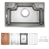 Éviers de cuisine multifonctionnels de style japonais avec traitement de surface décoratif 780*480mm, avec panier suspendu, etc. Accessoires de cuisine