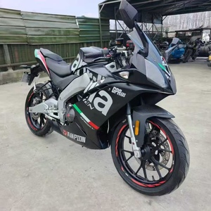 <span class=keywords><strong>Aprilia</strong></span> 150 Moto Sportiva Usata a Benzina con Motore Brushless - Product Image 5
