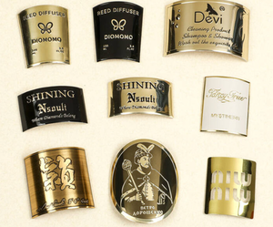 Product Beanie Sofa Waterproof Hats Embossed <strong>Letters</strong> Permanent <strong>Adhesive</strong> Wine Bottle Cap with Jewelry Plane Golden Metal Label - Product Image 1