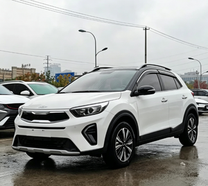 Popular y Económico <span class=keywords><strong>Kia</strong></span> <span class=keywords><strong>Stonic</strong></span> 1.4L CVT 2021 Usado con Techo Solar, Transmisión CVT Estable, Bajo Mantenimiento, Coche Familiar de Gasolina - Product Image 1