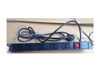 PDU Industriel LUCKTEK LK-SV-I10O07S(7XCE16) 8 Voies, Montage en Rack 19 Pouces, Boîtier en Alliage d'Aluminium, Distribution d'Énergie Monophasée C19