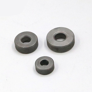 แหวนรองโลหะเหล็กกล้าคาร์บอน Q235 ผิวเรียบ เกรด B GBT 97.3-2000 สำหรับงานที่ต้องการความสวยงาม - Product Image 1