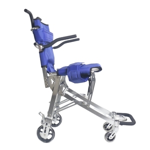 Sedia a Rotelle Portatile Approvata dalle Compagnie Aeree, Capacità di Carico 100kg con Braccioli Ribaltabili - Product Image 3