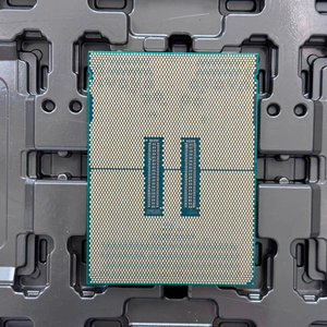 ซีออน โกลด์ 6438Y+ 2.0GHz 32 คอร์ 64 เธรด TDP 205W FCLGA4677 โปรเซสเซอร์เซิร์ฟเวอร์ ซีออน โกลด์ 6438Y+ ซีออน โกลด์ 6438Y+ ซีออน โกลด์ 6438 - Product Image 2