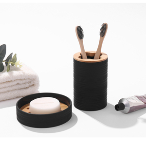 Ensemble de salle de bain 6 pièces en ABS avec poignée et couvercle en bois : poubelle, distributeur de <span class=keywords><strong>savon</strong></span>, <span class=keywords><strong>porte</strong></span>-bâtonnets de coton, <span class=keywords><strong>porte</strong></span>-<span class=keywords><strong>savon</strong></span>, brosse de toilette - Product Image 4