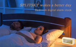 Yeni desen İskandinav elektrikli Led saat yatak odası gece lambası çalar saat masaüstü dijital saat gökkuşağı