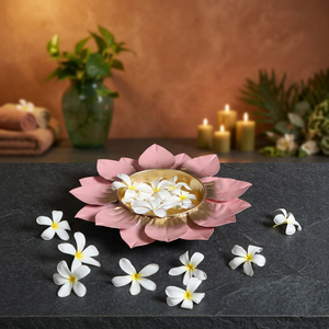 Metal de calidad superior Urli Diya Lotus el diseño de la llama divina de la tranquilidad para Diwali - Product Image 3