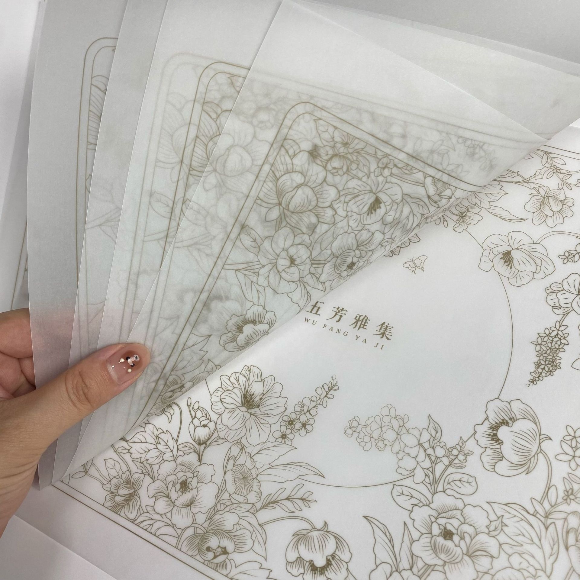Custom Logo Digital Printing Waterproof Recyclable Baking Paper For Packaging Shoes Clothing Socks In Box Wrapping Paper