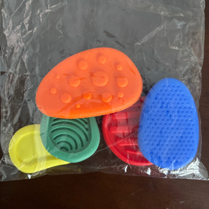 <b>Hot</b>-selling Fidget Toys Sensory Stone for Kids Anxiety Relief Silicone Worry <b>Stones</b> Textured Soft Worry <b>Stones</b> - Product Image 5