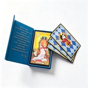 Juego de Cartas Personalizado con Caja de Almacenamiento de Tapa Dura, Tamaño Estándar, Cartas con Bordes Dorados - Product Image 3