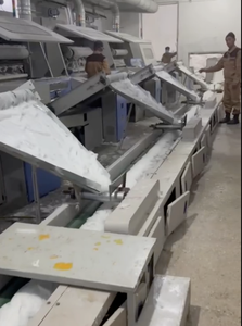 Ligne de production de rouleaux de <span class=keywords><strong>coton</strong></span> chirurgical et médical avec décapillatrice à <span class=keywords><strong>disque</strong></span>, mélangeur et ouvreur, machine à carder et machine à rouler le <span class=keywords><strong>coton</strong></span> - Product Image 3
