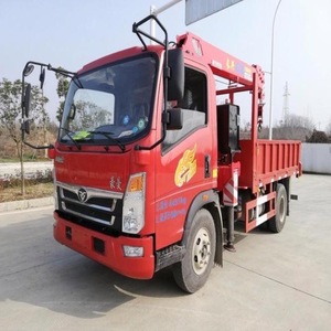 Grúa CX CRANE Montada en Camión Rojo, Pluma Telescópica, Sistema Hidráulico, Vehículo de Ingeniería Especial - Product Image 6