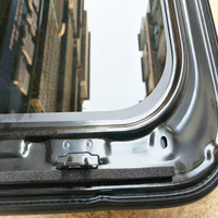 Prix d'usine bon marché pour Mitsubishi Pajero V73V93V95V97V98 Ensemble de verre de toit ouvrant pour résoudre le problème de rouille Cadre de toit ouvrant