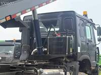 Camion benne basculante diesel Sinotruk Howo 6x4 d'occasion, véhicule de transport lourd