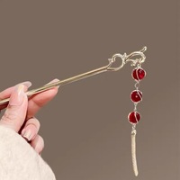 Épingle à cheveux lanterne rouge festive Vintage pince à secouer chinoise moderne avec glands pour Hanfu décontracté Updos bijoux de cheveux pour femmes