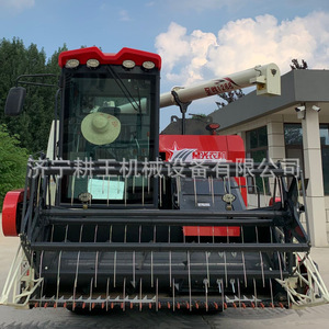 Cosechadora de Arroz y Trigo Starlight Zhi Sheng 1288, Tipo Oruga, Alta Productividad, con Motor y Transmisión por Engranajes - Product Image 2