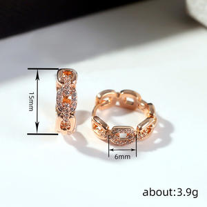 Anello da Cocktail Placcato Oro Rosa da Donna, con Strass a Forma di Lucchetto, Micro Pavé, Gioiello alla Moda per Feste e Uso Quotidiano, in Lega - Product Image 5