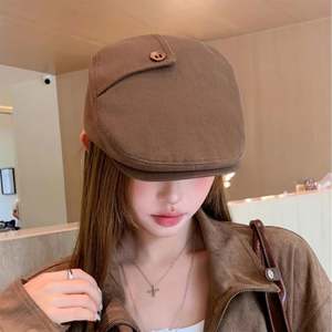 Vente en gros Nouveau Béret Classique Rétro Artistique de Haute Qualité, Casquette Plate Décontractée - Product Image 3