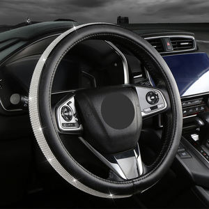 Funda Protectora <span class=keywords><strong>para</strong></span> <span class=keywords><strong>Volante</strong></span> <span class=keywords><strong>de</strong></span> Coche <span class=keywords><strong>de</strong></span> Cuero Brillante <span class=keywords><strong>para</strong></span> <span class=keywords><strong>Mujer</strong></span>, con Cristales <span class=keywords><strong>de</strong></span> Estrás, 4 Radios, Accesorios <span class=keywords><strong>de</strong></span> Decoración Interior <span class=keywords><strong>para</strong></span> Coche - Product Image 2