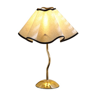 Lámpara de Mesa Metálica Inalámbrica Recargable de 5200 mAh, Estilo Wabi-Sabi, Luz Nocturna para Decoración de Bodas y Eventos, Batería de Larga Duración - Product Image 5