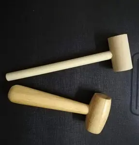 Safe natrual wood mini hammer wholesale OEM logo