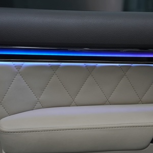 Kit de Iluminación Ambiental Inteligente para Vehículos con Volante a la Derecha, con Control Remoto IR, 16 Opciones de Color y Función de Ahorro Automático de Memoria de Atenuación - Product Image 4