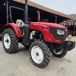 Nouveau Tracteur Agricole Rouge 704 à Quatre Roues Motrices avec Charrue Rotative pour l'Arrosage et la Sécherie, et Fertilisation des Sillons - Modèle Shed King - Product Image 1