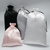 Sacs à cordon en satin personnalisables avec logo et taille sur mesure, pour cadeaux, emballage de produits de luxe, pochettes pliables à cordon, étuis à maquillage, chaussures